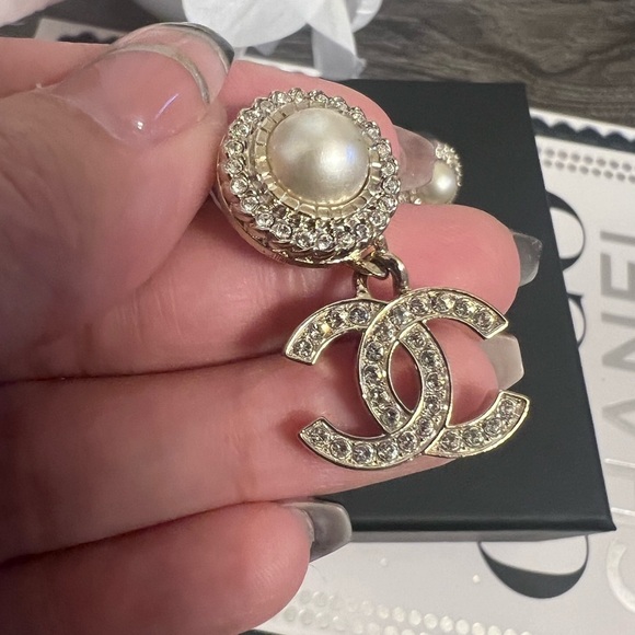 Chanel Faux Pearl & Crystal CC Drop Earrings - Picture 3 of 8